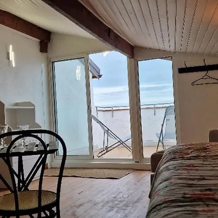 4p Vue Et Montagne Апартаменты *